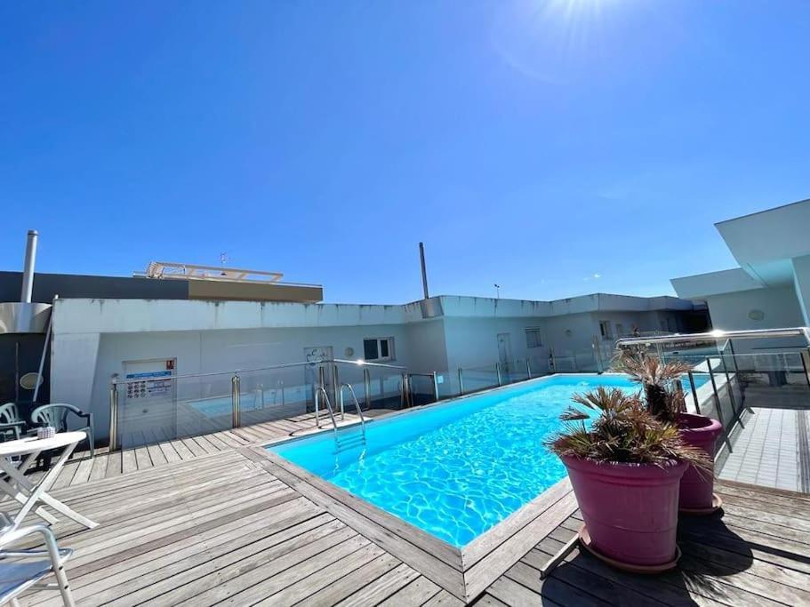 Parking + Piscine, Tout Confort, Proche Aeroport & Mer Saint-Laurent-du-Var Eksteriør bilde
